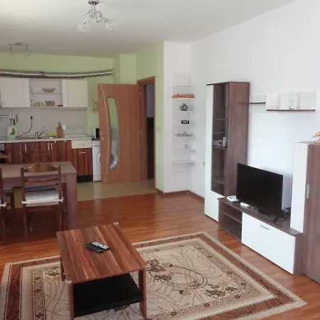 Ganz Real Estate Sarafovo 3 * ブルガス