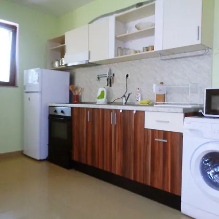 Apartment Ganz Real Estate Sarafovo 3